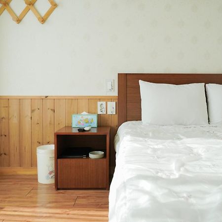 Jungmun Haesung Parktel Villa Seogwipo Luaran gambar