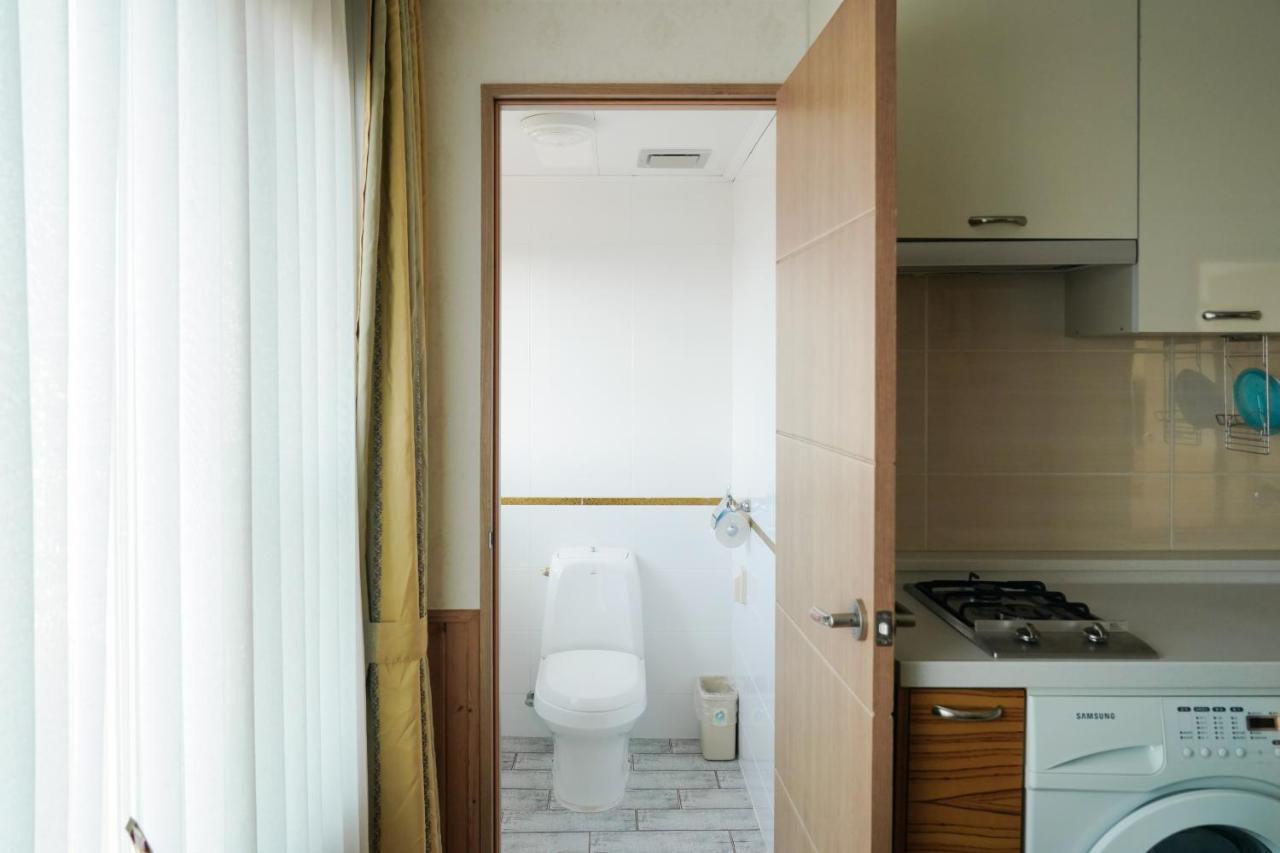 Jungmun Haesung Parktel Villa Seogwipo Luaran gambar